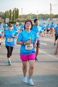 BIB: 9491, 8654
                            <button type="button" onclick="openModal(3215785)" class="btn btn-primary btn-sm float-right btn-popup" data-toggle="modal" data-target=".modal-high-quality">
                        <i class="fas fa-shopping-cart"></i> Add to Cart
                    </button>
                                            <button type="button" onclick="isThisMe(3215785, true)" class="btn btn-success btn-sm float-right btn-popup btn-isme hidden" data-toggle="tooltip" data-placement="bottom" title="นี่คือรูปของคุณใช่ไหม คลิกที่นี่เพื่อเอาเข้าอัลบั้ม">
                        <i class="fas fa-plus"></i> Add to album
                    </button>
                    <button type="button" onclick="isThisMe(3215785, false)" class="btn btn-warning btn-sm float-right btn-popup btn-isnotme hidden">
                        <i class="fas fa-ban"></i> Remove from album
                    </button>